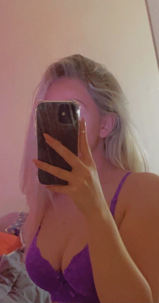 Uneblonde1323's media