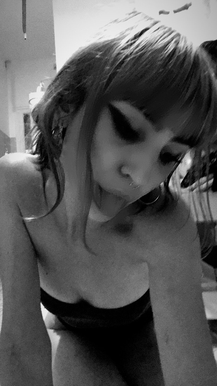 Vampyriaa's media