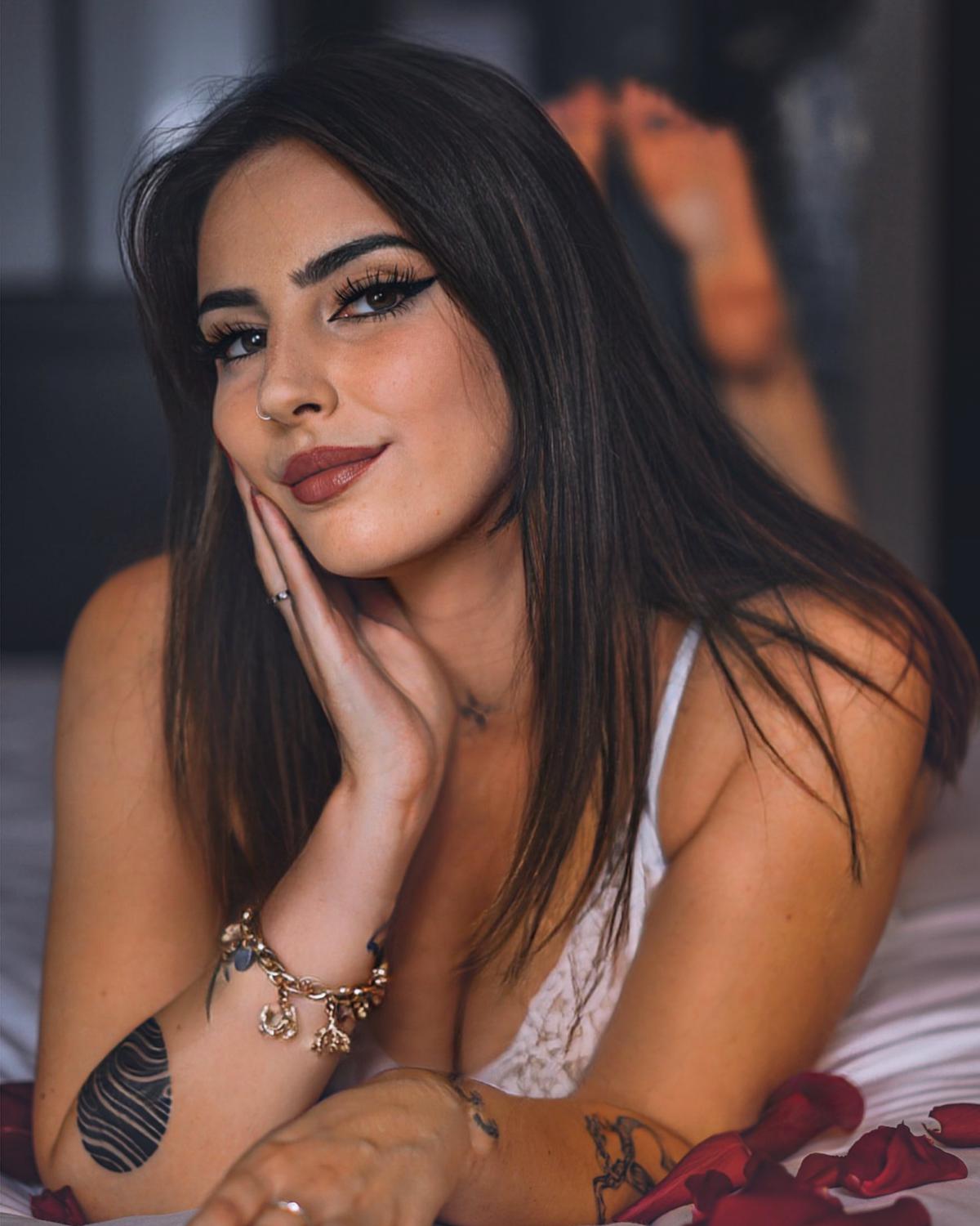Venusrey's media