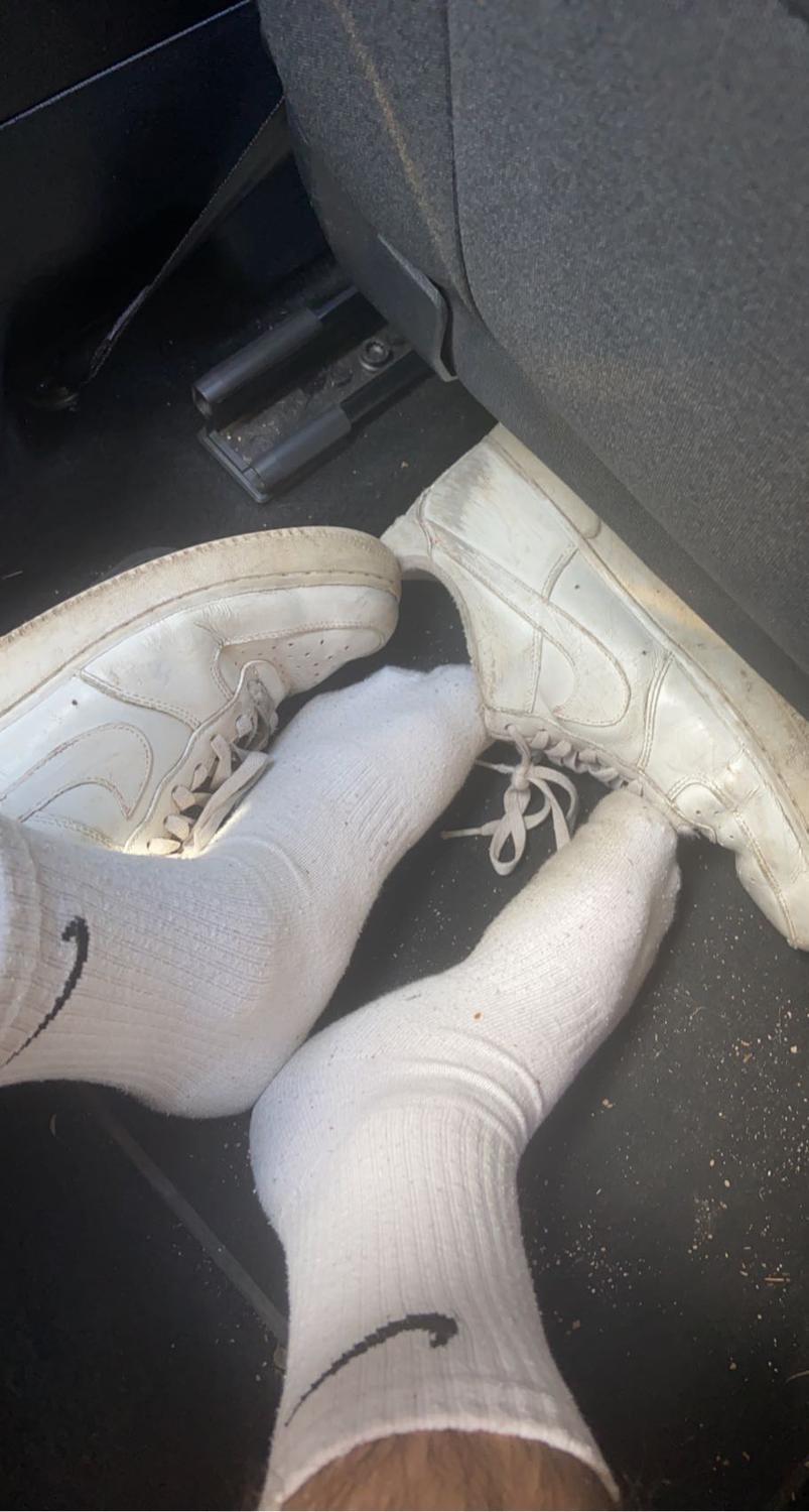 Vicgayfeet88's media