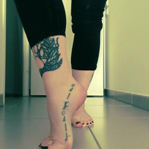 Vick_mym_feet's media