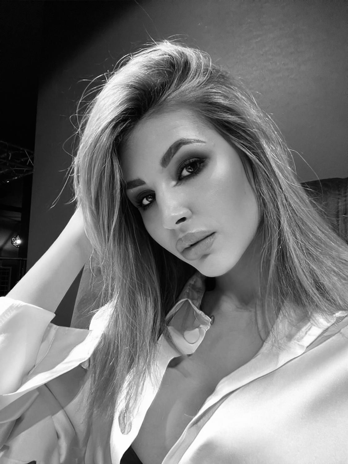 Victoriya22's media