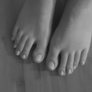 Vintagefeet's media