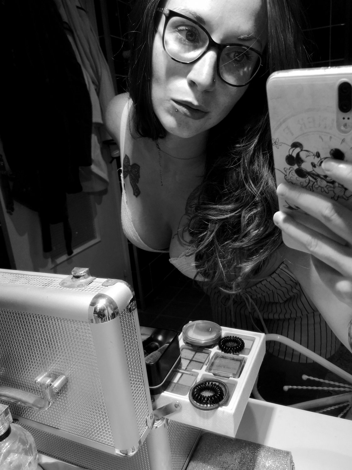 Violette's media