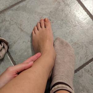 Visenya_feet's media