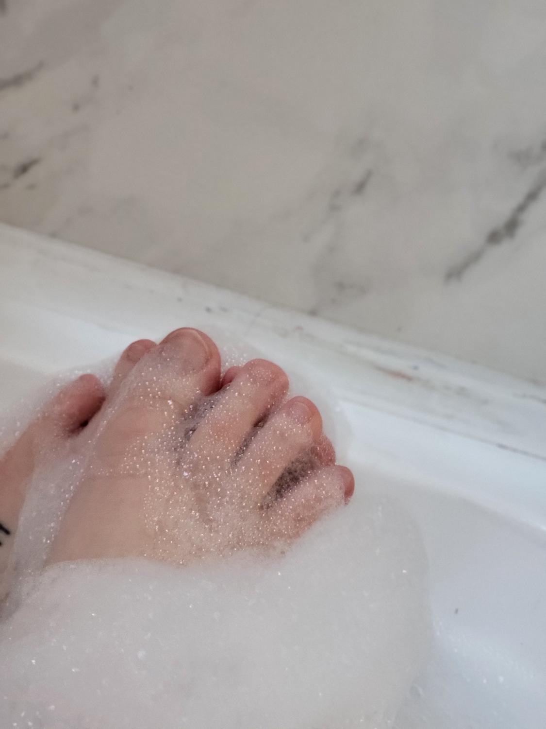 Viv_ianefeet's media