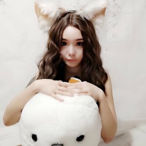 Vixenloan's media