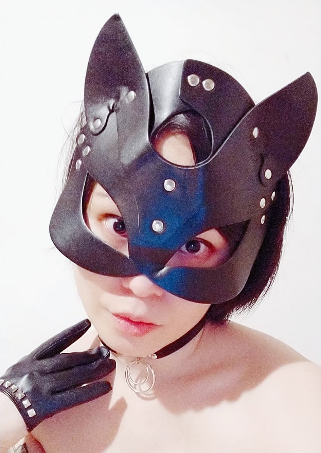 Vixenloan's media