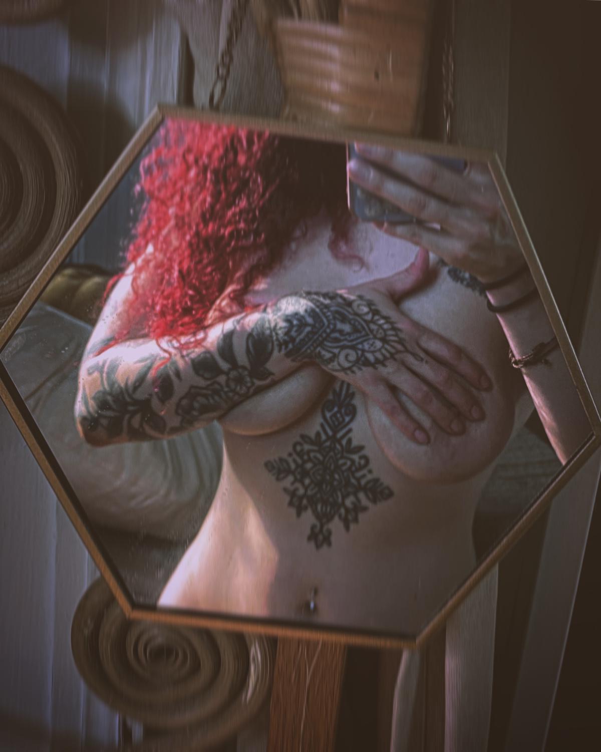 Wayfaring_stranger's media