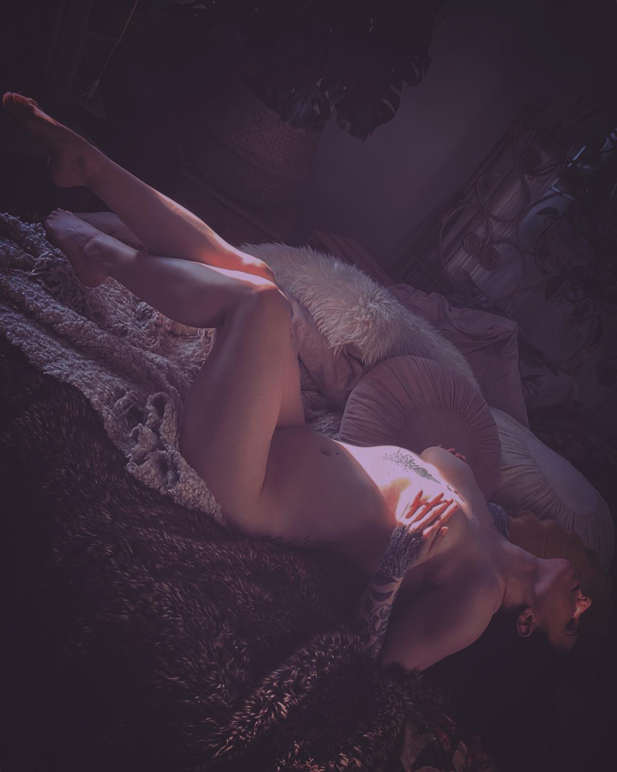 Wayfaring_stranger's media