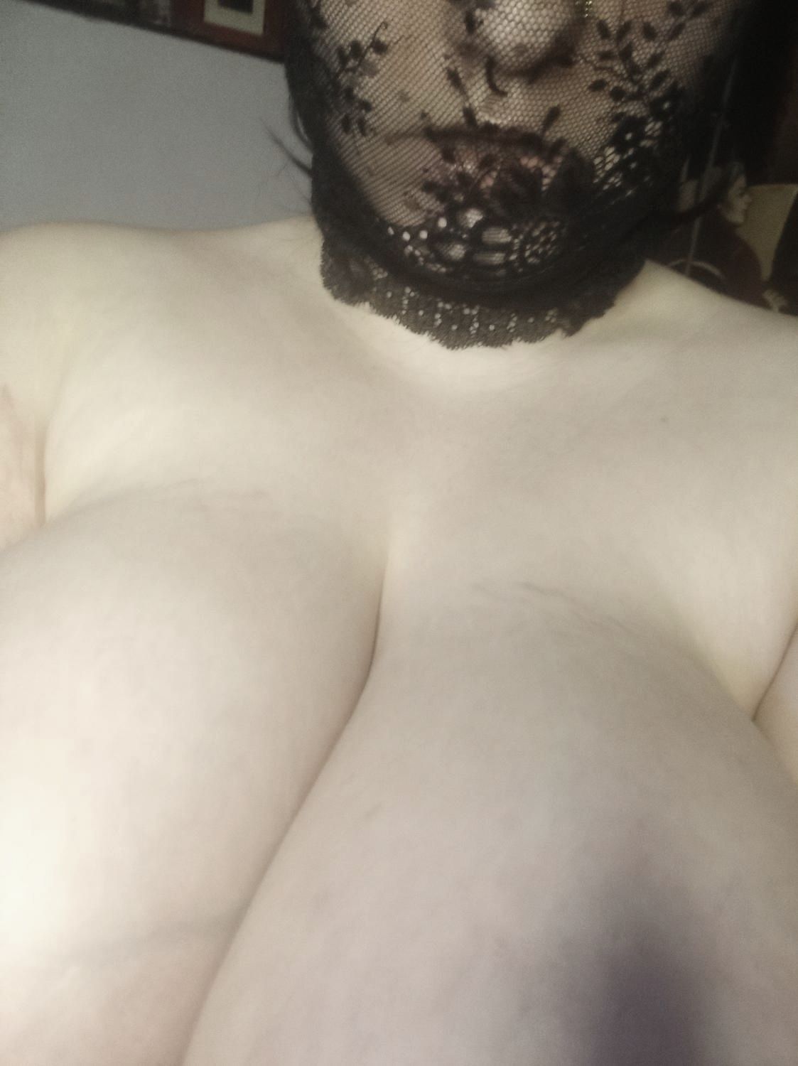 Witchykink's media