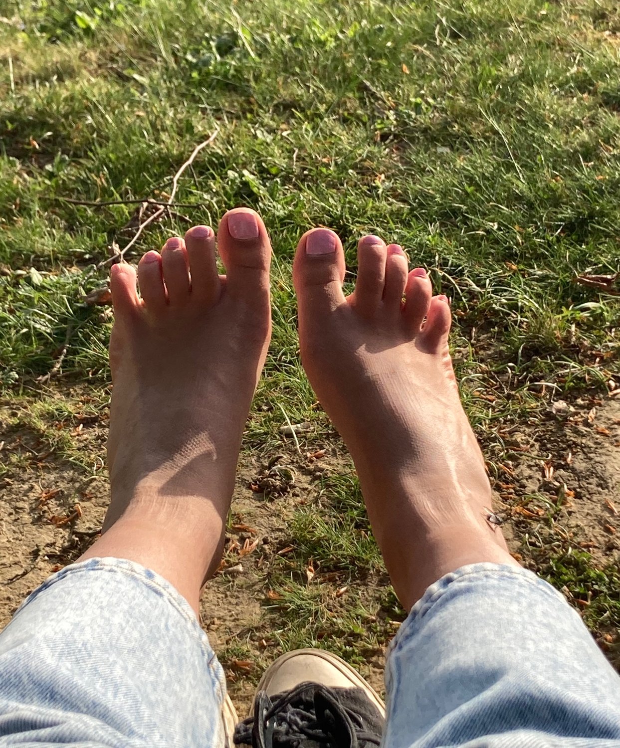 Wonderfeetgirl's media