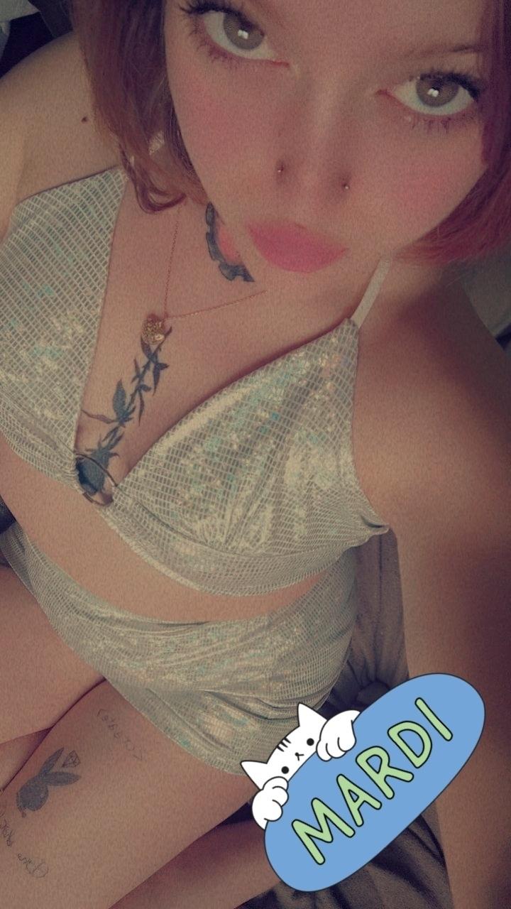 Xaya_prox's media