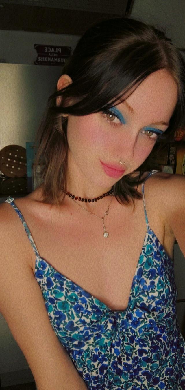 Xaya_prox's media