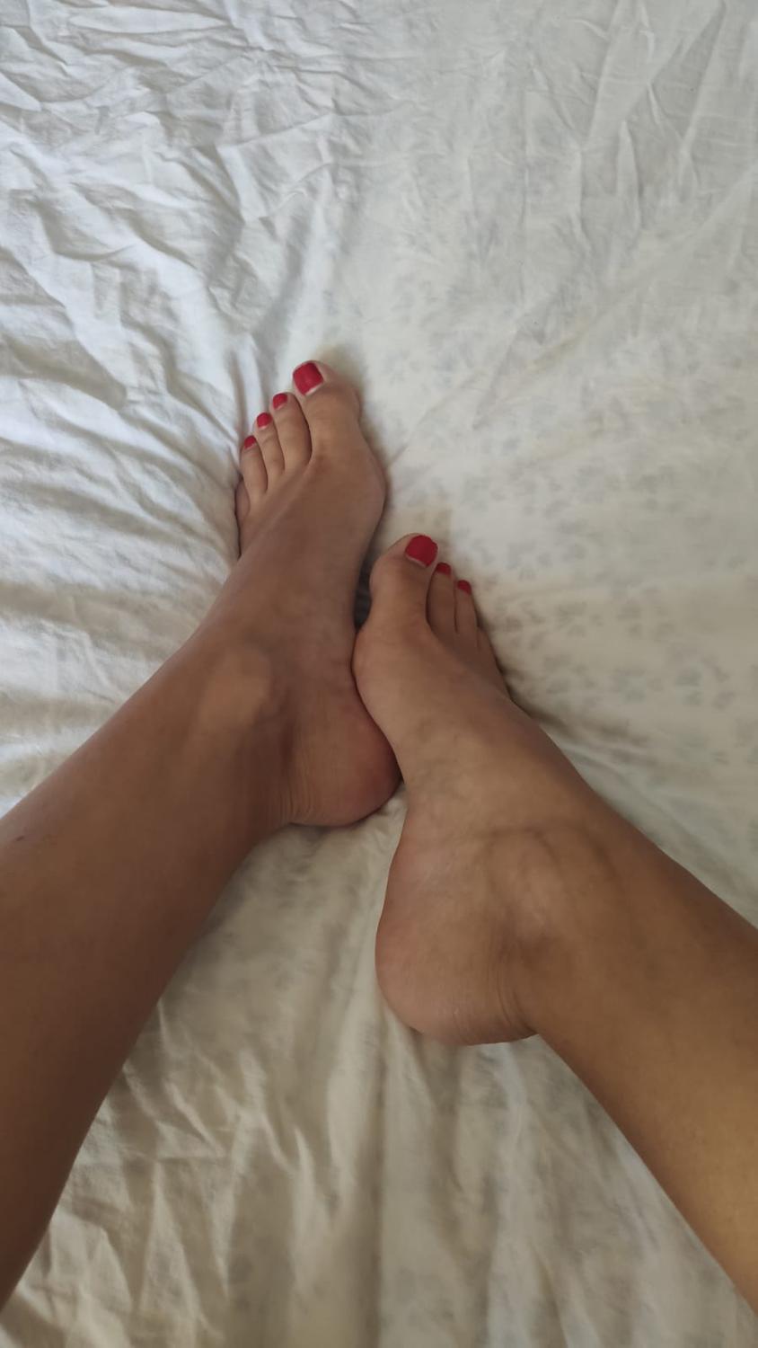 Xbeautyfeetx's media