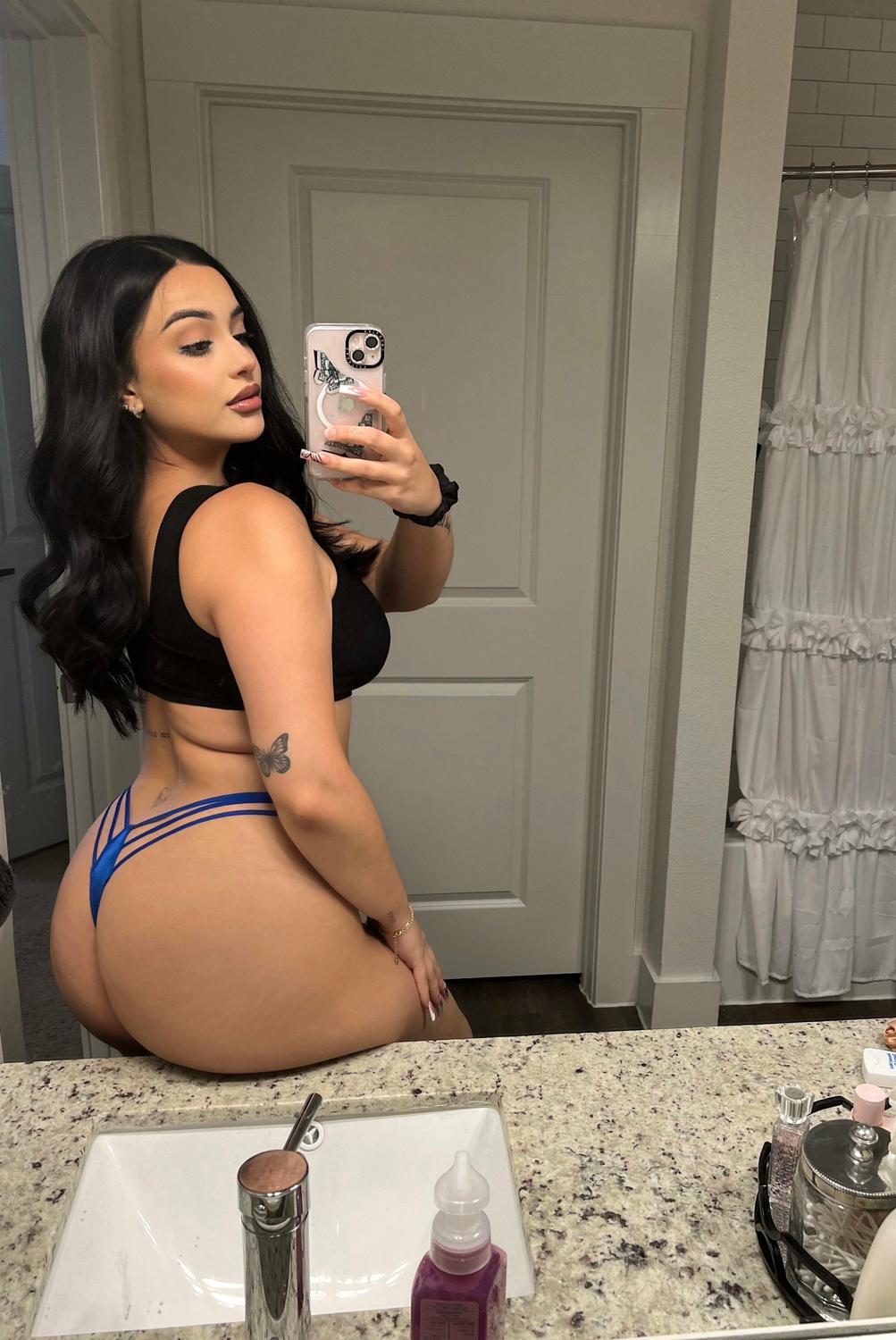 Xristinakaav's media