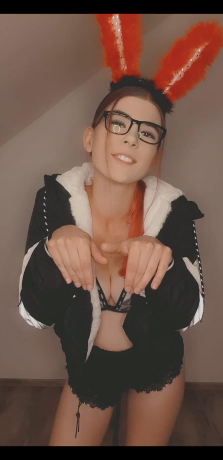 Xxxsexylilixxx's media
