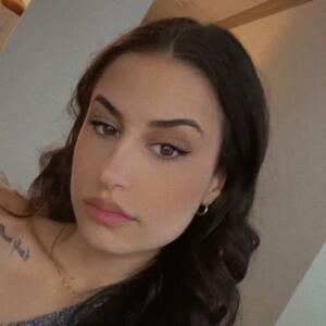 Yazminbella's media