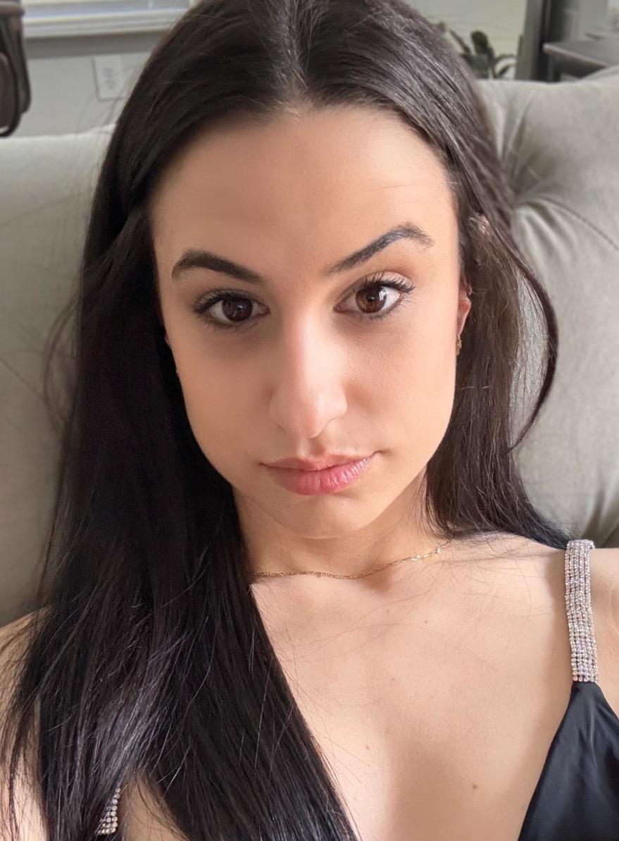 Yazminbella's media