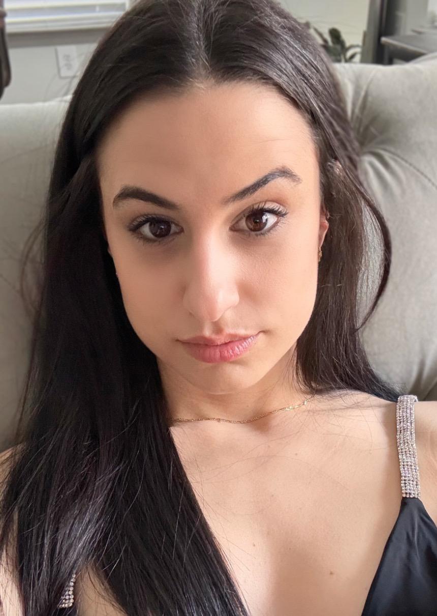Yazminbella's media