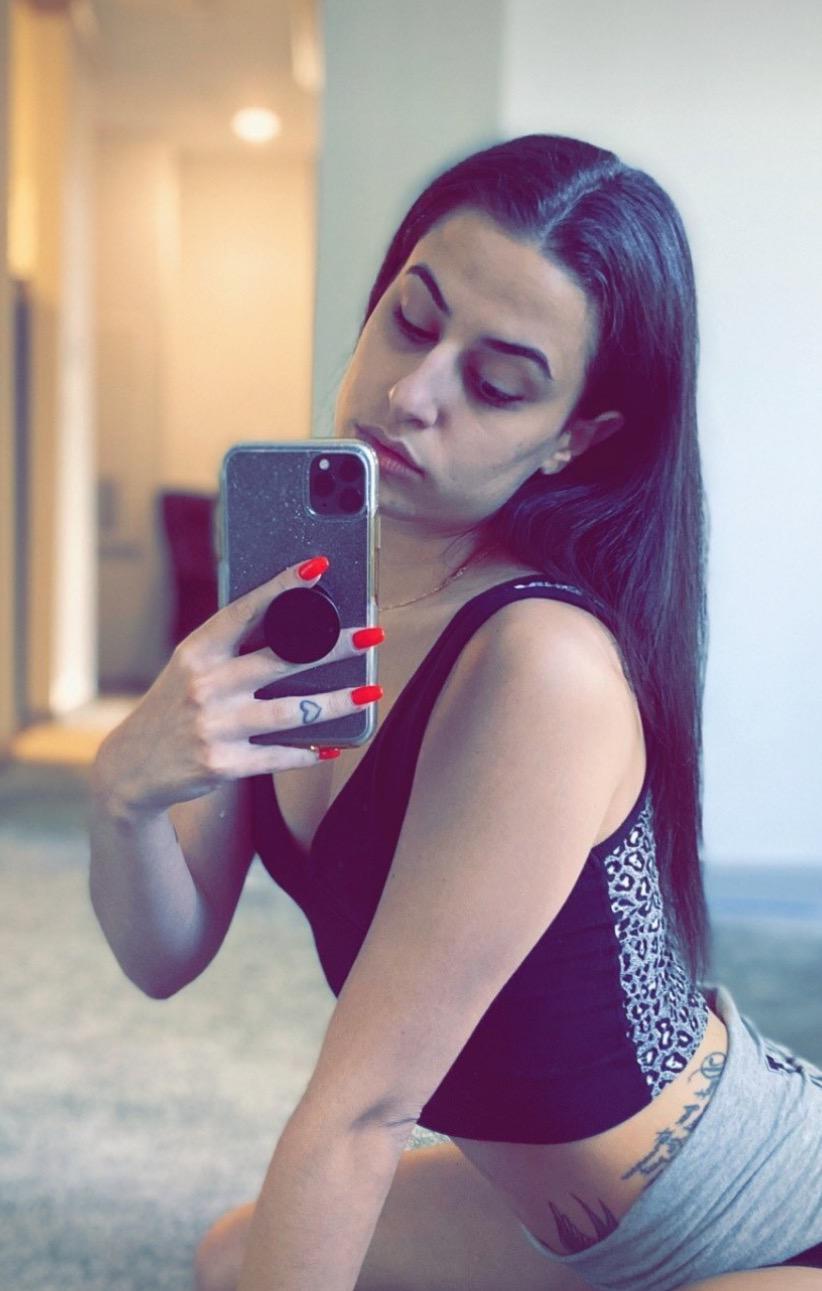 Yazminbella's media
