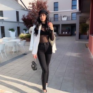 Yelisavieta's media