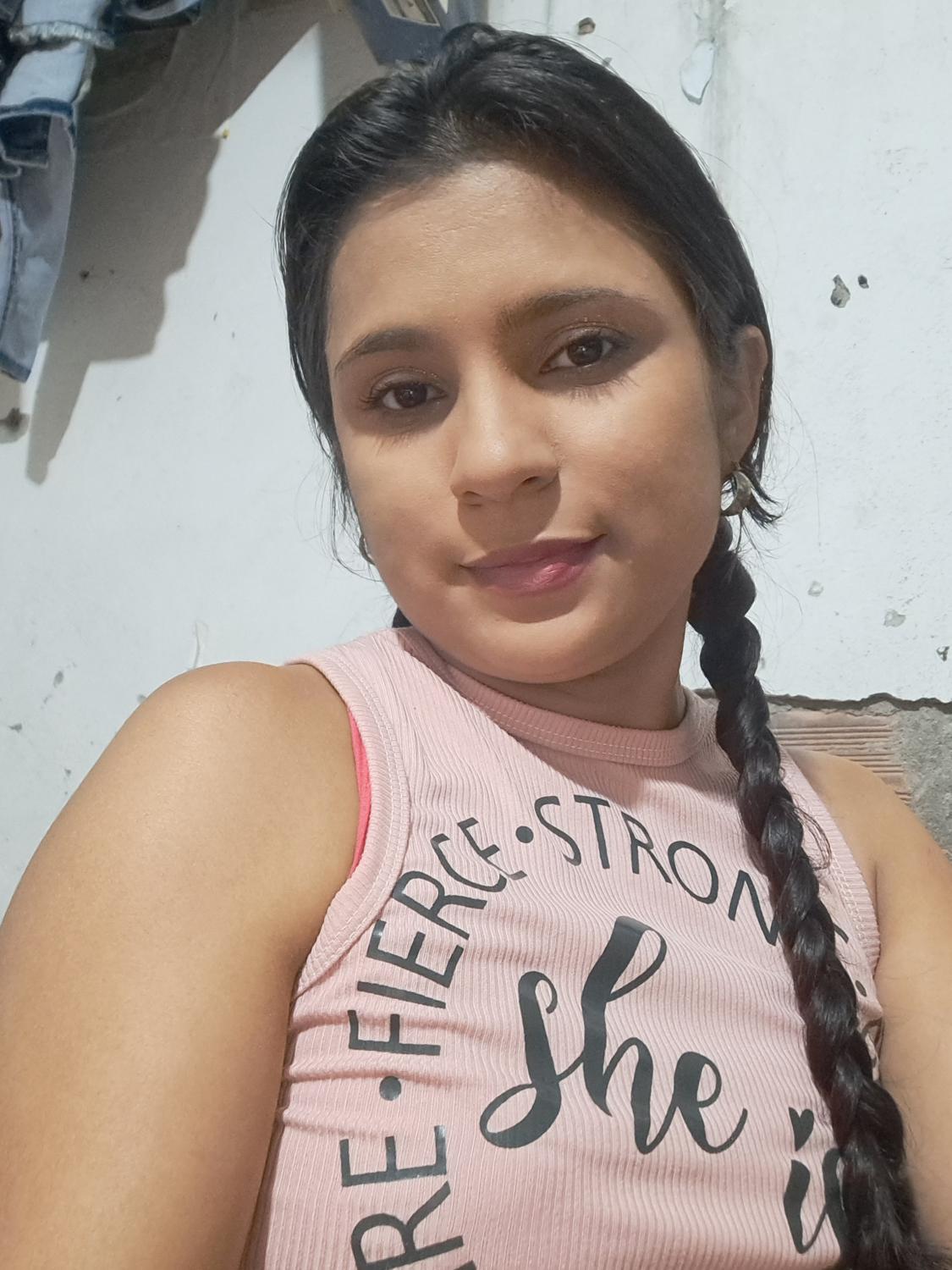 Yelit's media
