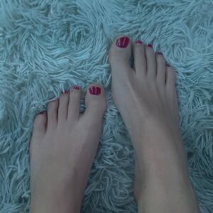 Your_cute_feet_princess's media