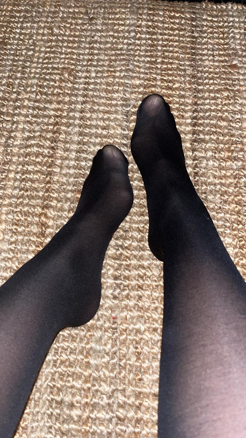 Yourfavfeet_01's media
