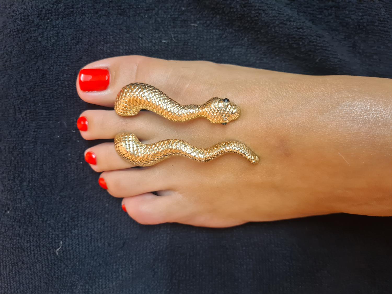 Yummysexyfeet's media