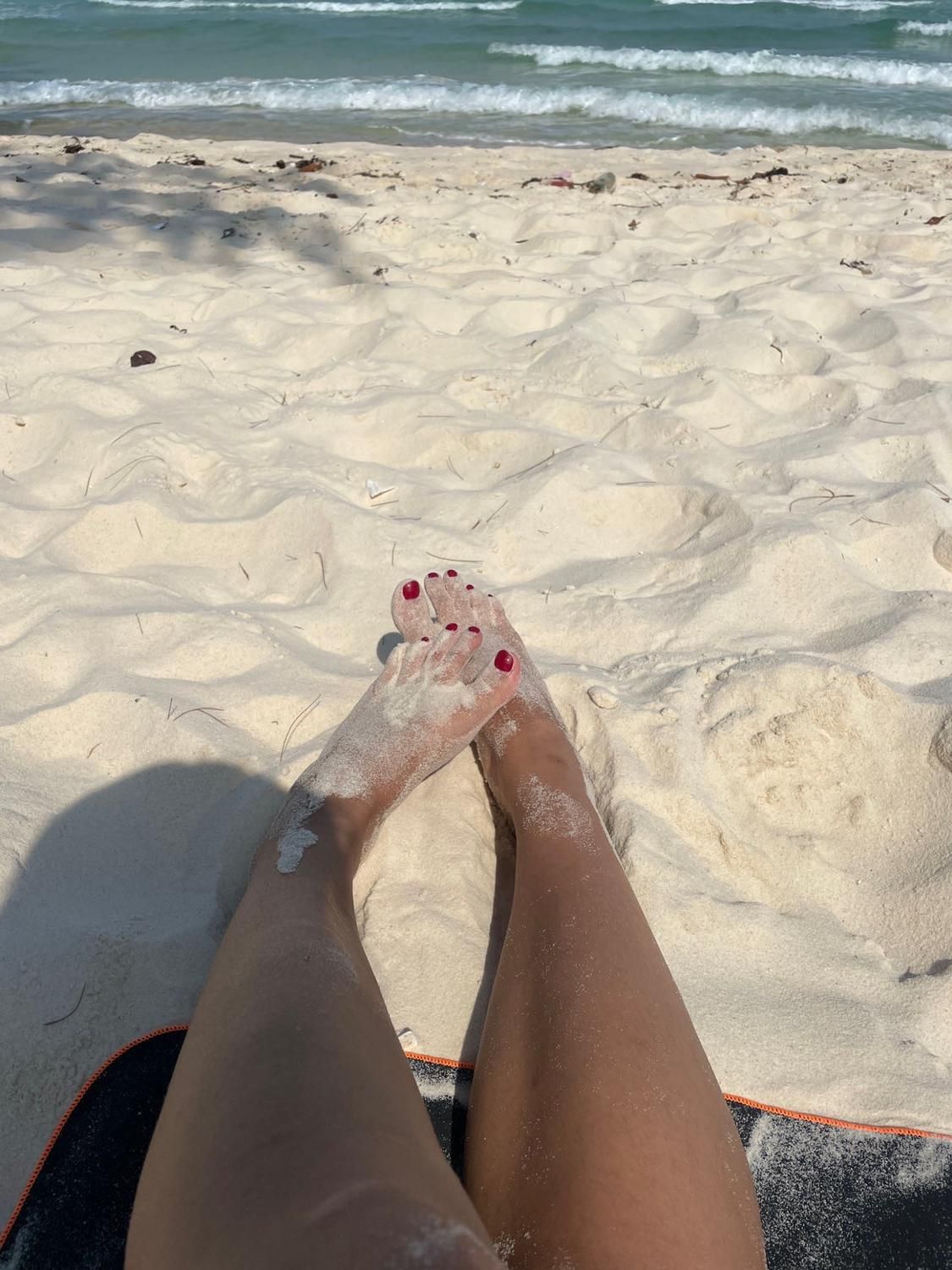 Zoesexyfeet's media